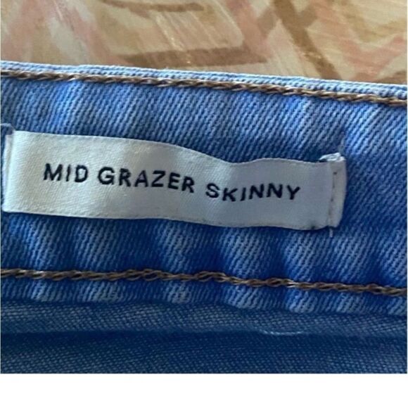 Cotton On Mid Grazer Skinny Jeans with Exposed Button Fly. Size 8. - Picture 8 of 8